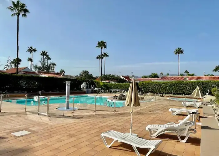 Bungalow Deluxe Las Palomas